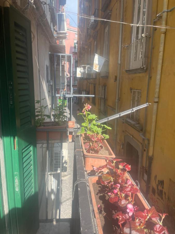 Le Suite Di Ginevra Napoli Esterno foto