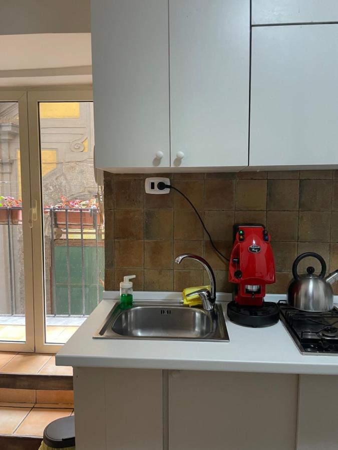 Le Suite Di Ginevra Napoli Esterno foto