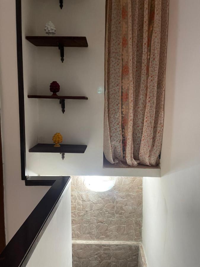 Le Suite Di Ginevra Napoli Esterno foto